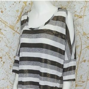 Bobeau High Low cold shoulder blouse 3/4 sleeve Lg